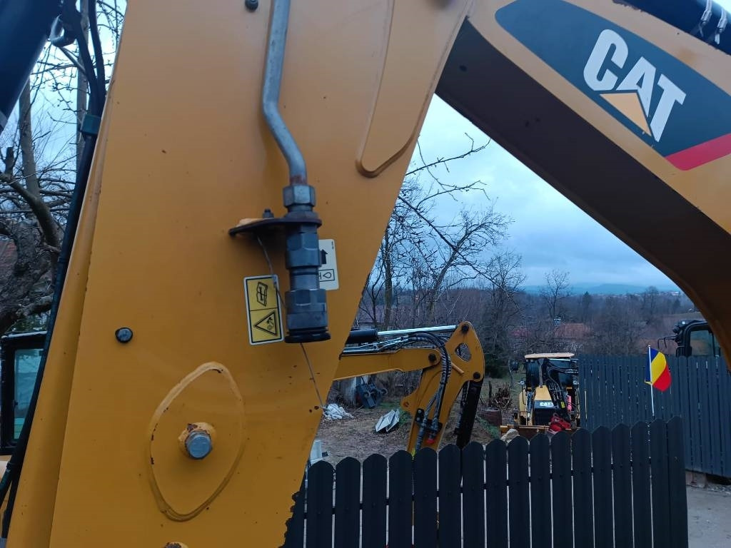 CATERPILLAR 432 F2 - Tractopelle: photos 5 CATERPILLAR 432 F2 - Tractopelle: photos 5