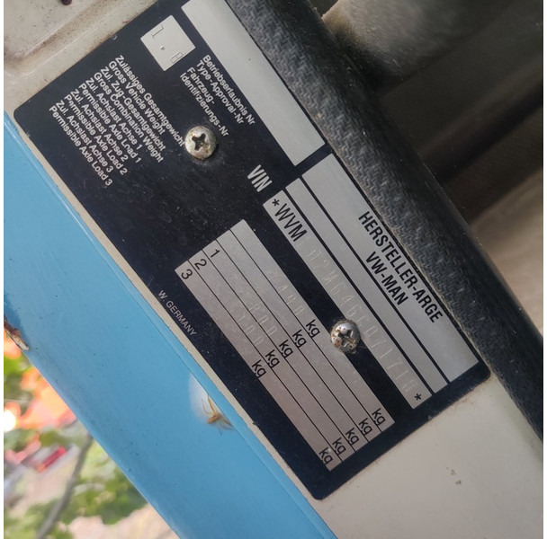 MAN 12250 - Camion plateau: photos 4 MAN 12250 - Camion plateau: photos 4