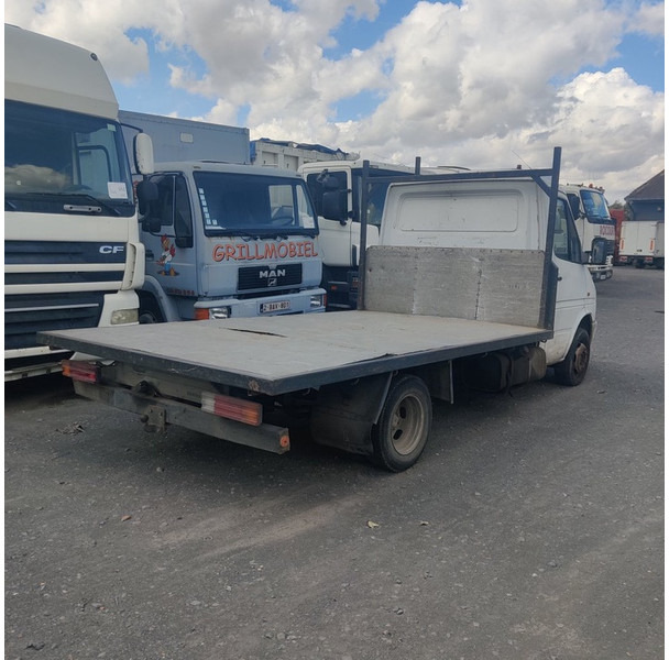 Mercedes-Benz TN-412-DD - Utilitaire plateau: photos 3 Mercedes-Benz TN-412-DD - Utilitaire plateau: photos 3