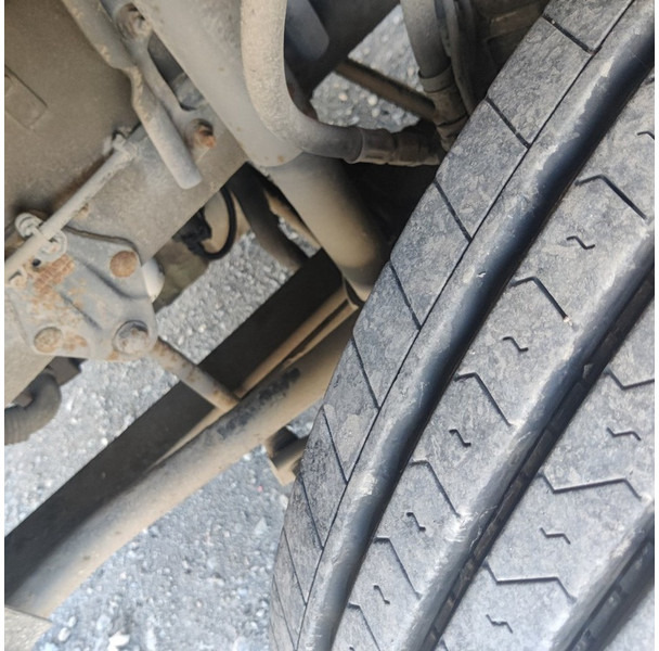 Camion fourgon Volvo fm-330: photos 12