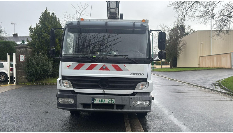 Mercedes-Benz Atego 1218 17m SKYLIFT / HUBARBEITSBÜHNE - COMILEV EN 170 TPC - NACELLE / HOOGWERKER - MANUAL - GOOD CONDITION - Camion, Camion grue: photos 2 Mercedes-Benz Atego 1218 17m SKYLIFT / HUBARBEITSBÜHNE - COMILEV EN 170 TPC - NACELLE / HOOGWERKER - MANUAL - GOOD CONDITION - Camion, Camion grue: photos 2