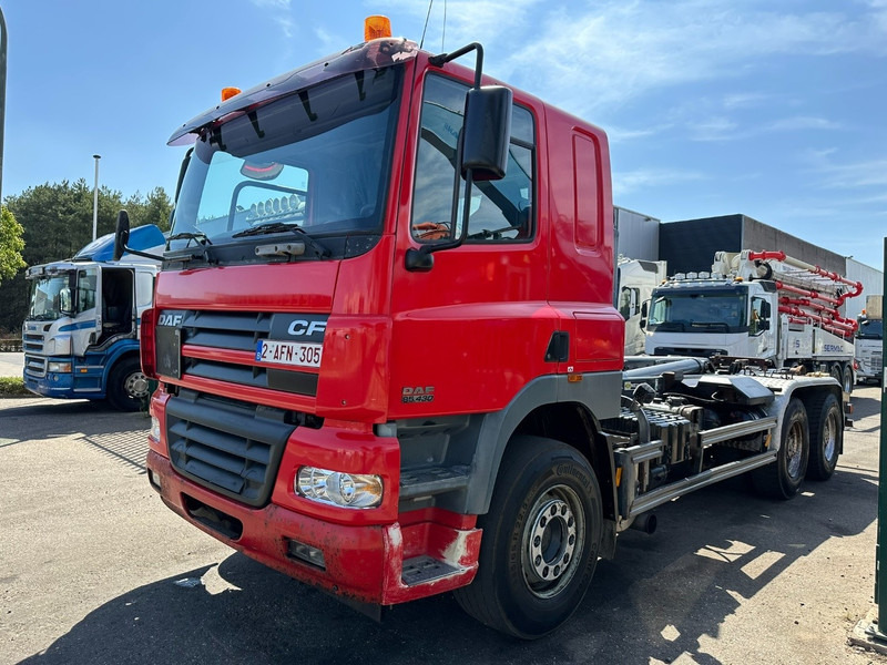 DAF CF 85.430 6x4 HOOKLIFT MEILLER RK 20T - 6.5m - MANUAL ZF - AIR SUSPENSION - BIG AXLES HUB REDUCTION - BE TRUCK - Camion ampliroll: photos 3 DAF CF 85.430 6x4 HOOKLIFT MEILLER RK 20T - 6.5m - MANUAL ZF - AIR SUSPENSION - BIG AXLES HUB REDUCTION - BE TRUCK - Camion ampliroll: photos 3