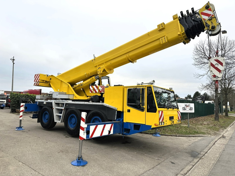 Demag AC 50-1 6x6x6 - 50T / 40m - Mercedes-Benz OM926LA engine - CE - TOP CONDITION - DE MACHINE - Grue tout-terrain: photos 3 Demag AC 50-1 6x6x6 - 50T / 40m - Mercedes-Benz OM926LA engine - CE - TOP CONDITION - DE MACHINE - Grue tout-terrain: photos 3