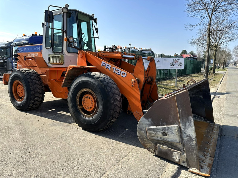FIAT-HITACHI FR 130 - 13T - 4x4 LOADER - IVECO 6 CYLINDER - BE MACHINE - Chargeuse sur pneus: photos 1 FIAT-HITACHI FR 130 - 13T - 4x4 LOADER - IVECO 6 CYLINDER - BE MACHINE - Chargeuse sur pneus: photos 1