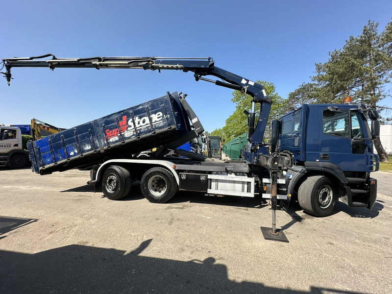 Iveco STRALIS 420 6x2 + CRANE HMF 1720 K3 + ROTATOR - LIFT + STEERING AXLE - EURO 5 - *FULL AIR* - CONTAINER INCL. - BE TRUCK - Camion ampliroll, Camion grue: photos 4 Iveco STRALIS 420 6x2 + CRANE HMF 1720 K3 + ROTATOR - LIFT + STEERING AXLE - EURO 5 - *FULL AIR* - CONTAINER INCL. - BE TRUCK - Camion ampliroll, Camion grue: photos 4