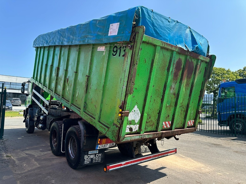 Iveco TRAKKER 310 6x4 STEEL TIPPER / KIPPER 35m³ - MANUAL ZF - BIG AXLES / HUB REDUCTION - STEEL SPRING / BLATT / LAMES - Camion benne: photos 5 Iveco TRAKKER 310 6x4 STEEL TIPPER / KIPPER 35m³ - MANUAL ZF - BIG AXLES / HUB REDUCTION - STEEL SPRING / BLATT / LAMES - Camion benne: photos 5
