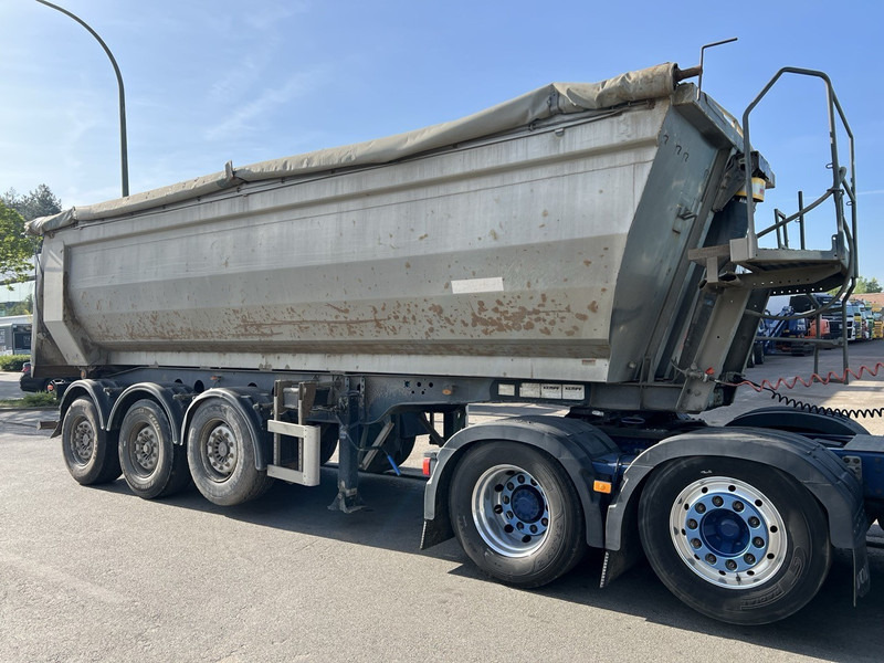 Kempf SKM 35/3 - 7,7m - 30m3 - LIFT AXLE - DISC BRAKES AIR SUSPENSION - STEEL CHASSIS - STEEL BODY - Semi-remorque benne: photos 1 Kempf SKM 35/3 - 7,7m - 30m3 - LIFT AXLE - DISC BRAKES AIR SUSPENSION - STEEL CHASSIS - STEEL BODY - Semi-remorque benne: photos 1