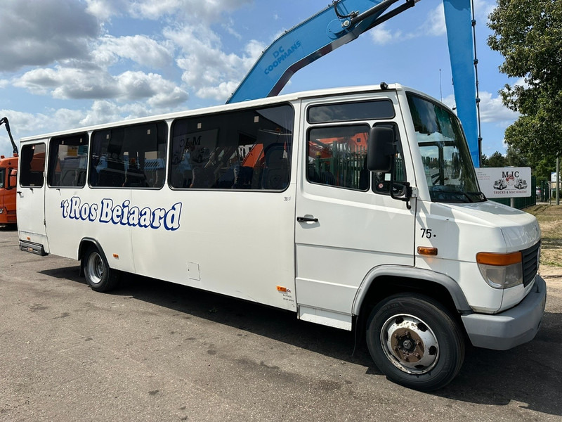 Mercedes-Benz 814 - 38 PLACES - WHEELCHAIR LIFT - ROLSTOEL LIFT - ASCENSCEUR FAUTEUIL ROULANT - MANUAL - AIR SUSPENSION - Autocar: photos 2 Mercedes-Benz 814 - 38 PLACES - WHEELCHAIR LIFT - ROLSTOEL LIFT - ASCENSCEUR FAUTEUIL ROULANT - MANUAL - AIR SUSPENSION - Autocar: photos 2