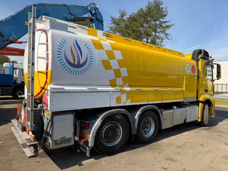 Mercedes-Benz ANTOS 2632 6x2 FUEL TANKER 16.000L - 4 COMP - DIESEL / PETROL - RETARDER - EURO 6 - LIFT / STEERING AXLE - *FULL AIR* - BE TRUCK - Camion citerne: photos 5 Mercedes-Benz ANTOS 2632 6x2 FUEL TANKER 16.000L - 4 COMP - DIESEL / PETROL - RETARDER - EURO 6 - LIFT / STEERING AXLE - *FULL AIR* - BE TRUCK - Camion citerne: photos 5