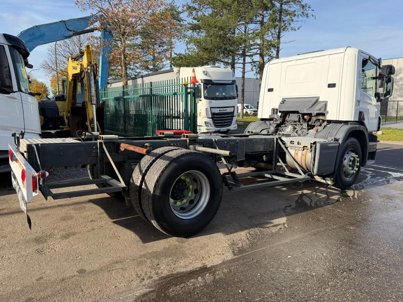 Scania P310 4x2 CHASSIS - ADR (ex tanker) - *322.000km* - 19T - EURO 4 - 5m20 chassis - AIR SUSPENSION - MANUAL - BE TRUCK - Châssis cabine: photos 4 Scania P310 4x2 CHASSIS - ADR (ex tanker) - *322.000km* - 19T - EURO 4 - 5m20 chassis - AIR SUSPENSION - MANUAL - BE TRUCK - Châssis cabine: photos 4