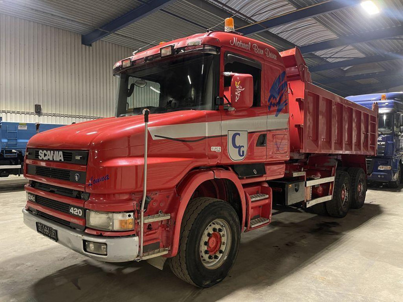 Scania T124-420 TORPEDO HAUBE - 6x4 - KIPPER - MANUAL GRS900 3+3 - STEEL SPRING / BALLIESTAS / LAMES / BLATT - Camion benne: photos 2 Scania T124-420 TORPEDO HAUBE - 6x4 - KIPPER - MANUAL GRS900 3+3 - STEEL SPRING / BALLIESTAS / LAMES / BLATT - Camion benne: photos 2