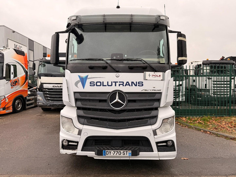 Mercedes-Benz Actros 1845 - 13L ENGINE - STREAMSPACE - FRIGO - SPOILERS - *713.000km* - GOOD CONDITION - Tracteur routier: photos 2 Mercedes-Benz Actros 1845 - 13L ENGINE - STREAMSPACE - FRIGO - SPOILERS - *713.000km* - GOOD CONDITION - Tracteur routier: photos 2