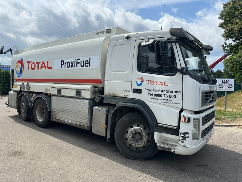 Camion citerne Volvo FM 450 6x2 19.000L - 5 COMP. FUEL TANKER / CITERNE - LIFT + STEERING AXLE - EURO 5 -: photos 1