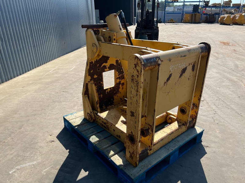 Cat 12H / 120M / 120H / 140G / 140H / 140K / 140M / 1 - Accessoire pour Engins de chantier: photos 3 Cat 12H / 120M / 120H / 140G / 140H / 140K / 140M / 1 - Accessoire pour Engins de chantier: photos 3