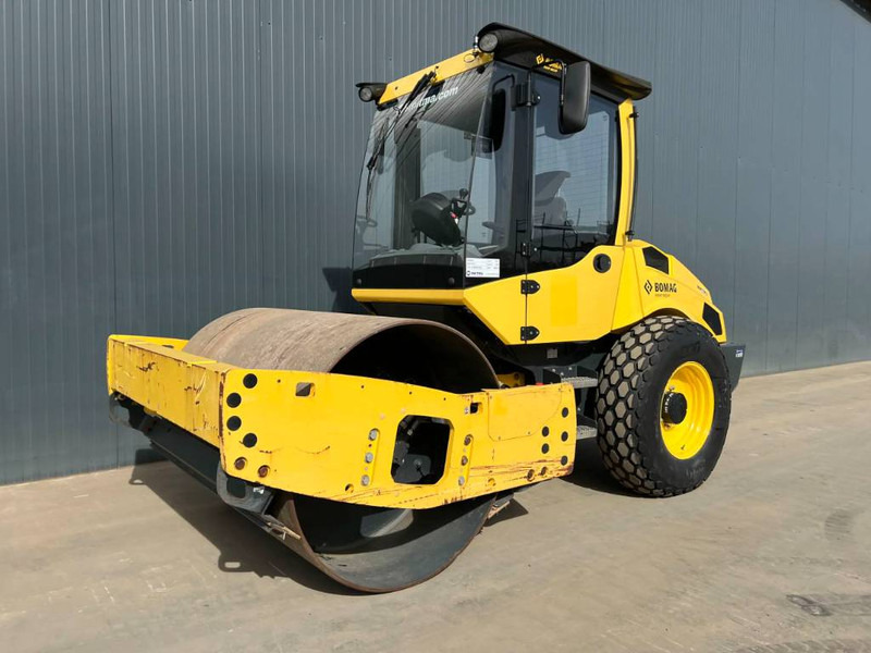 Bomag BW177D-5 - Compacteur: photos 1 Bomag BW177D-5 - Compacteur: photos 1