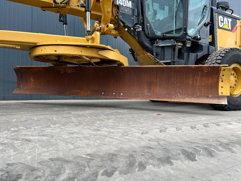 Niveleuse Cat 140M2 AWD: photos 11 Niveleuse Cat 140M2 AWD: photos 11