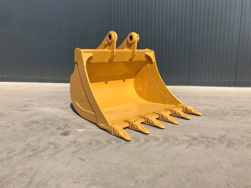 Cat 320D2 1.40m - Godet pour Engins de chantier: photos 2 Cat 320D2 1.40m - Godet pour Engins de chantier: photos 2
