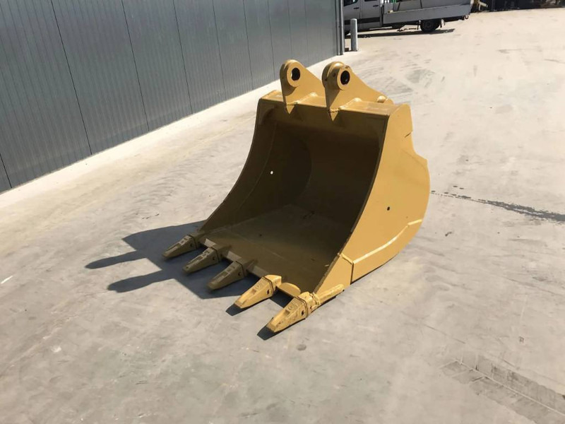 Godet pour Engins de chantier neuf Cat 323D3 1.20m: photos 7