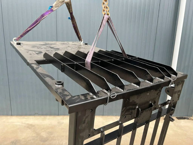 Cat 330D Guard - Cabine et intérieur pour Engins de chantier: photos 4 Cat 330D Guard - Cabine et intérieur pour Engins de chantier: photos 4