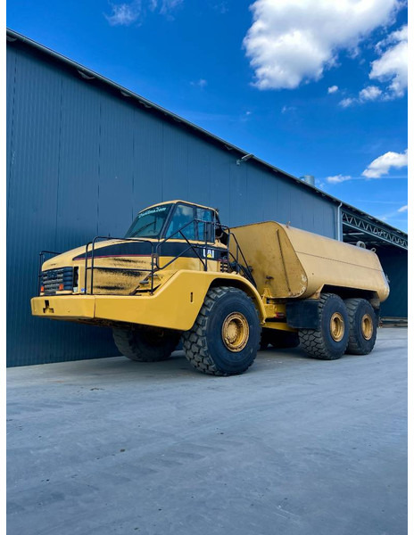 Cat 740 Water Truck - Engins de chantier: photos 2 Cat 740 Water Truck - Engins de chantier: photos 2