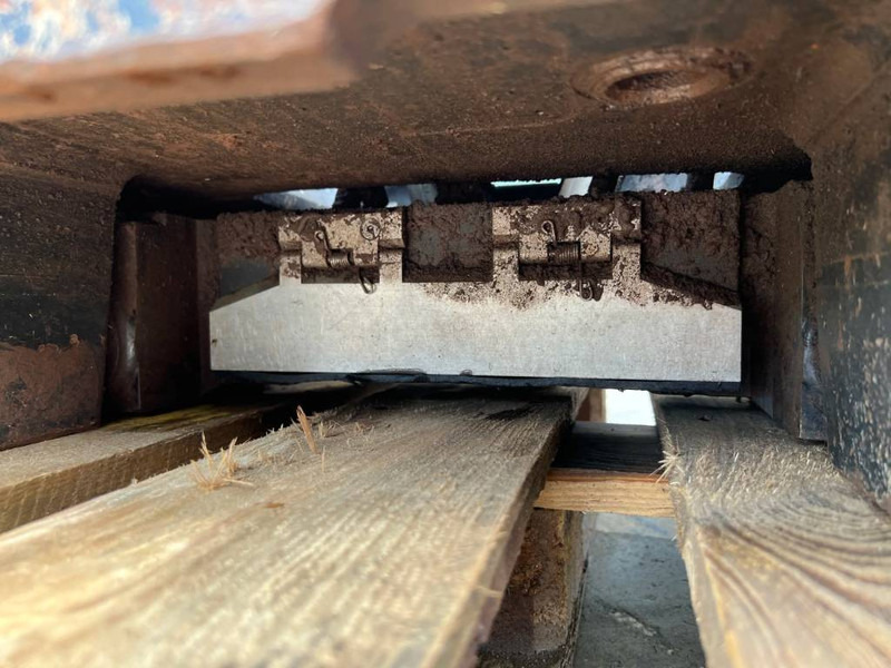 Attache rapide pour Engins de chantier OilQuick OQ70/55 - 320E / 325F: photos 11