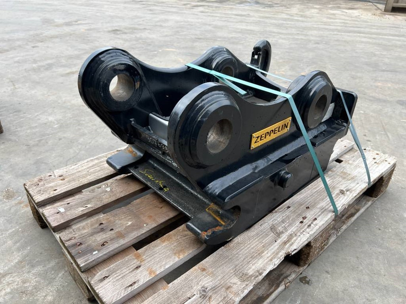 OilQuick OQ70/55 - DEMO - Attache rapide pour Engins de chantier: photos 5 OilQuick OQ70/55 - DEMO - Attache rapide pour Engins de chantier: photos 5