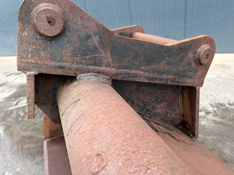 Godet pour Engins de chantier OilQuick OQ70/55: photos 10