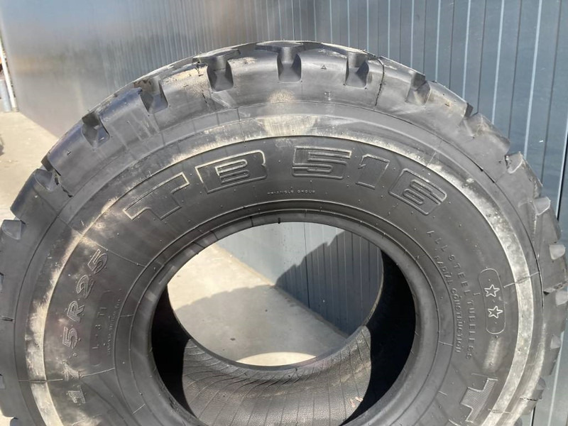 TRIANGLE 17.5R25 - Pneus et jantes pour Engins de chantier: photos 2 TRIANGLE 17.5R25 - Pneus et jantes pour Engins de chantier: photos 2