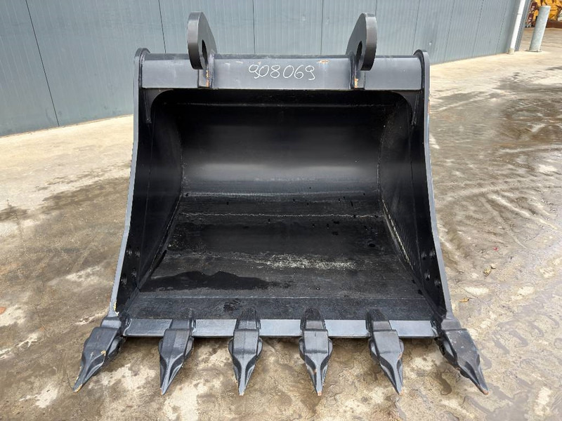 Verachtert CW20 / CW30 / CW40 - Godet pour Engins de chantier: photos 2 Verachtert CW20 / CW30 / CW40 - Godet pour Engins de chantier: photos 2