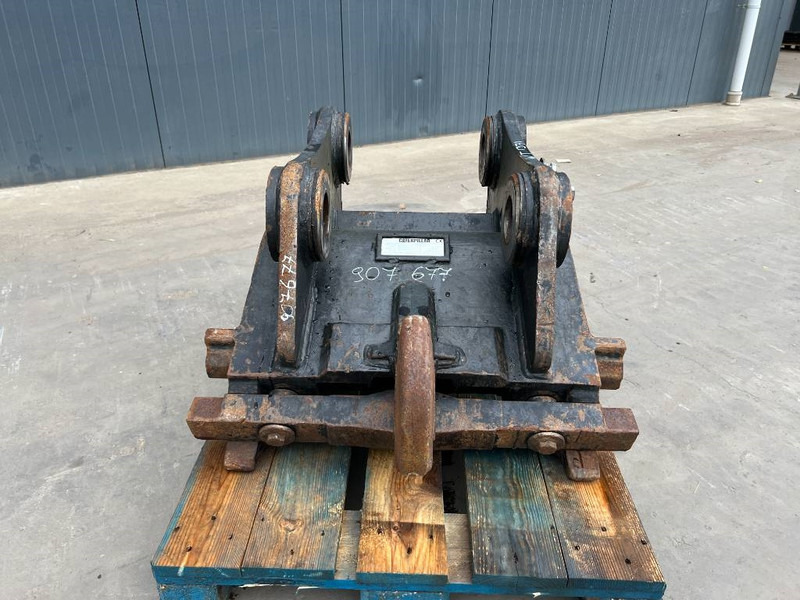 Verachtert CW45 - 329E / 330F - Attache rapide pour Engins de chantier: photos 2 Verachtert CW45 - 329E / 330F - Attache rapide pour Engins de chantier: photos 2