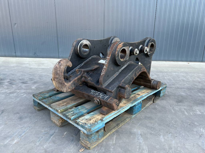 Verachtert CW45 - 329E - Attache rapide pour Engins de chantier: photos 1 Verachtert CW45 - 329E - Attache rapide pour Engins de chantier: photos 1
