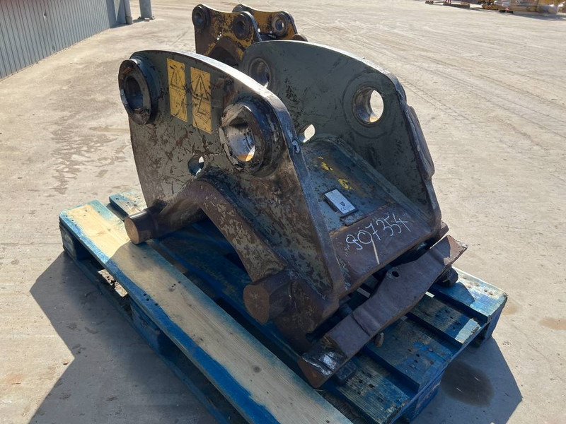 Verachtert CW45S - JS300 - Attache rapide pour Engins de chantier: photos 3 Verachtert CW45S - JS300 - Attache rapide pour Engins de chantier: photos 3