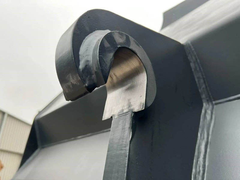 Volvo ISO / Lundberg - Volvo L120H - Godet pour Engins de chantier: photos 4 Volvo ISO / Lundberg - Volvo L120H - Godet pour Engins de chantier: photos 4