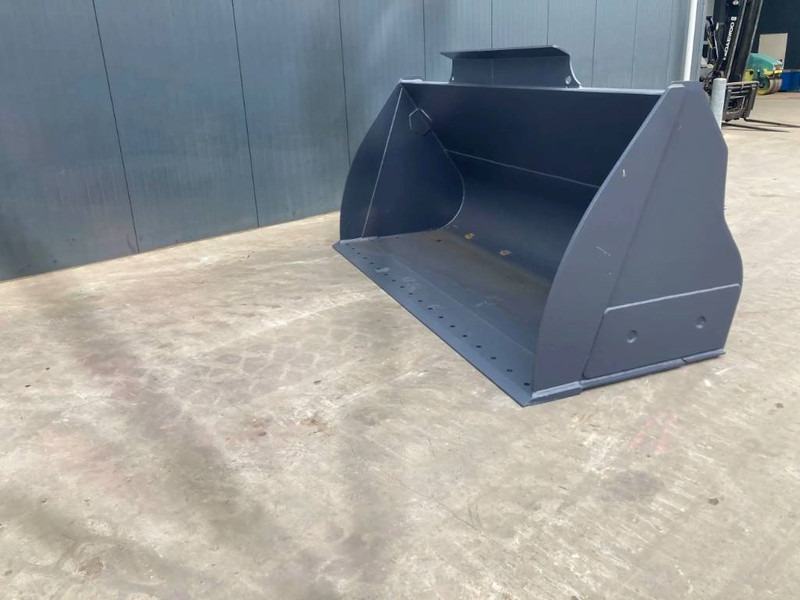 Volvo L110F - Godet pour Engins de chantier: photos 5 Volvo L110F - Godet pour Engins de chantier: photos 5