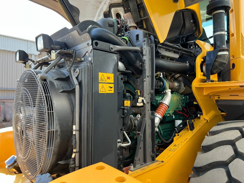 Volvo L90H - Chargeuse sur pneus: photos 3 Volvo L90H - Chargeuse sur pneus: photos 3