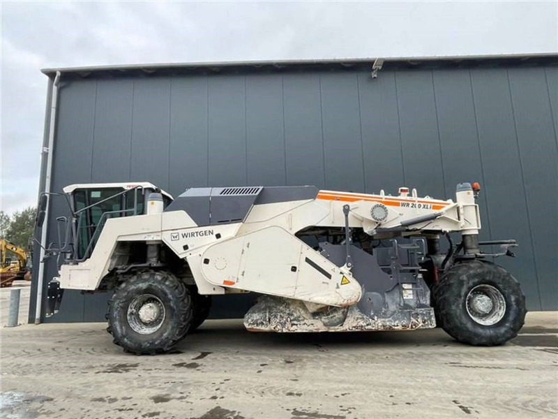 Wirtgen WR200XLi - Compacteur: photos 5 Wirtgen WR200XLi - Compacteur: photos 5