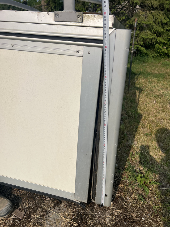 Irsta Skap VW T5 T4 T6 - Voiture: photos 4 Irsta Skap VW T5 T4 T6 - Voiture: photos 4