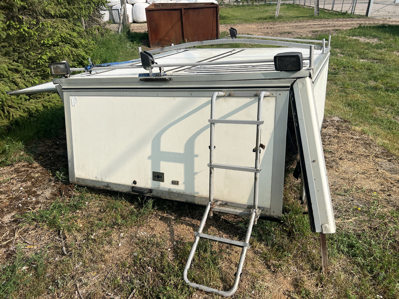 Irsta Skap VW T5 T4 T6 - Voiture: photos 2 Irsta Skap VW T5 T4 T6 - Voiture: photos 2