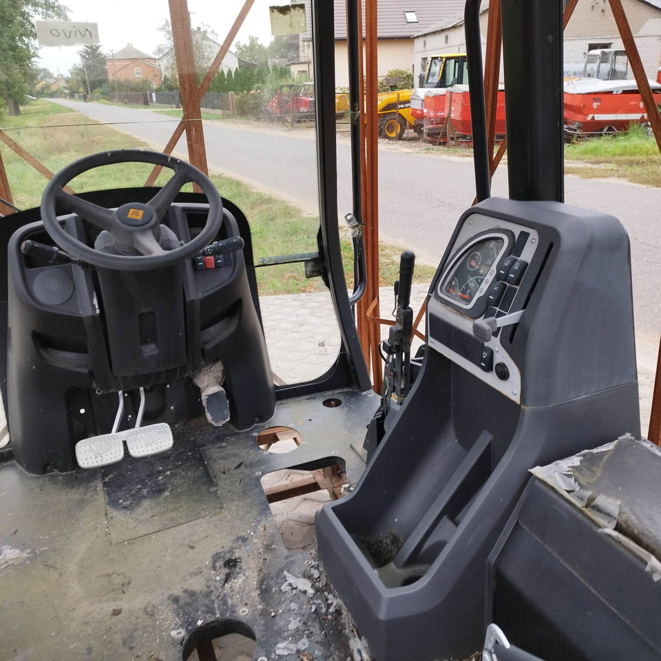 Tractopelle JCB CX: photos 6