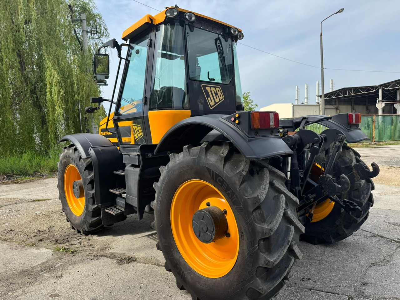 JCB FASTRAC 2140 - Tracteur agricole: photos 5 JCB FASTRAC 2140 - Tracteur agricole: photos 5