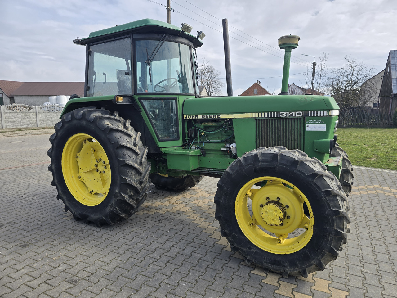 JOHN DEERE 3140 - Tracteur agricole: photos 5 JOHN DEERE 3140 - Tracteur agricole: photos 5