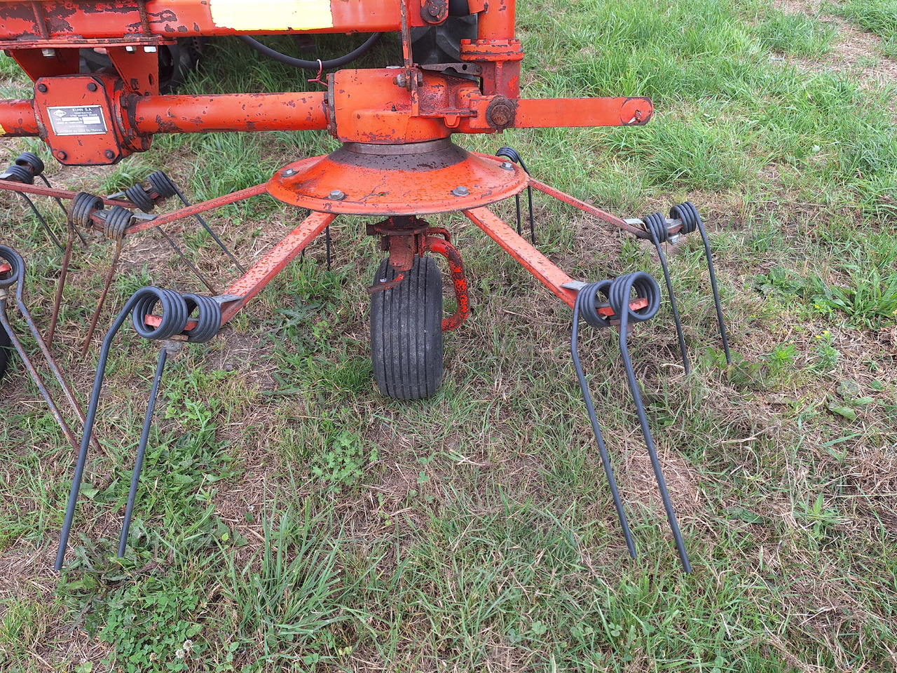 KUHN GF5000MH - Faneuse: photos 3 KUHN GF5000MH - Faneuse: photos 3