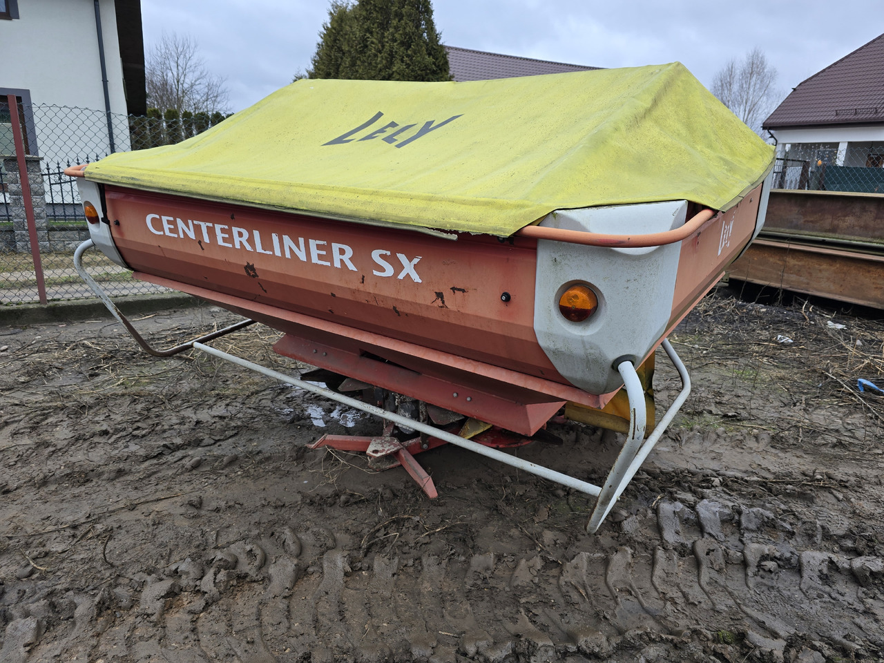 LELY Centerliner SX 2500 - Distributeur d'engrais: photos 3 LELY Centerliner SX 2500 - Distributeur d'engrais: photos 3