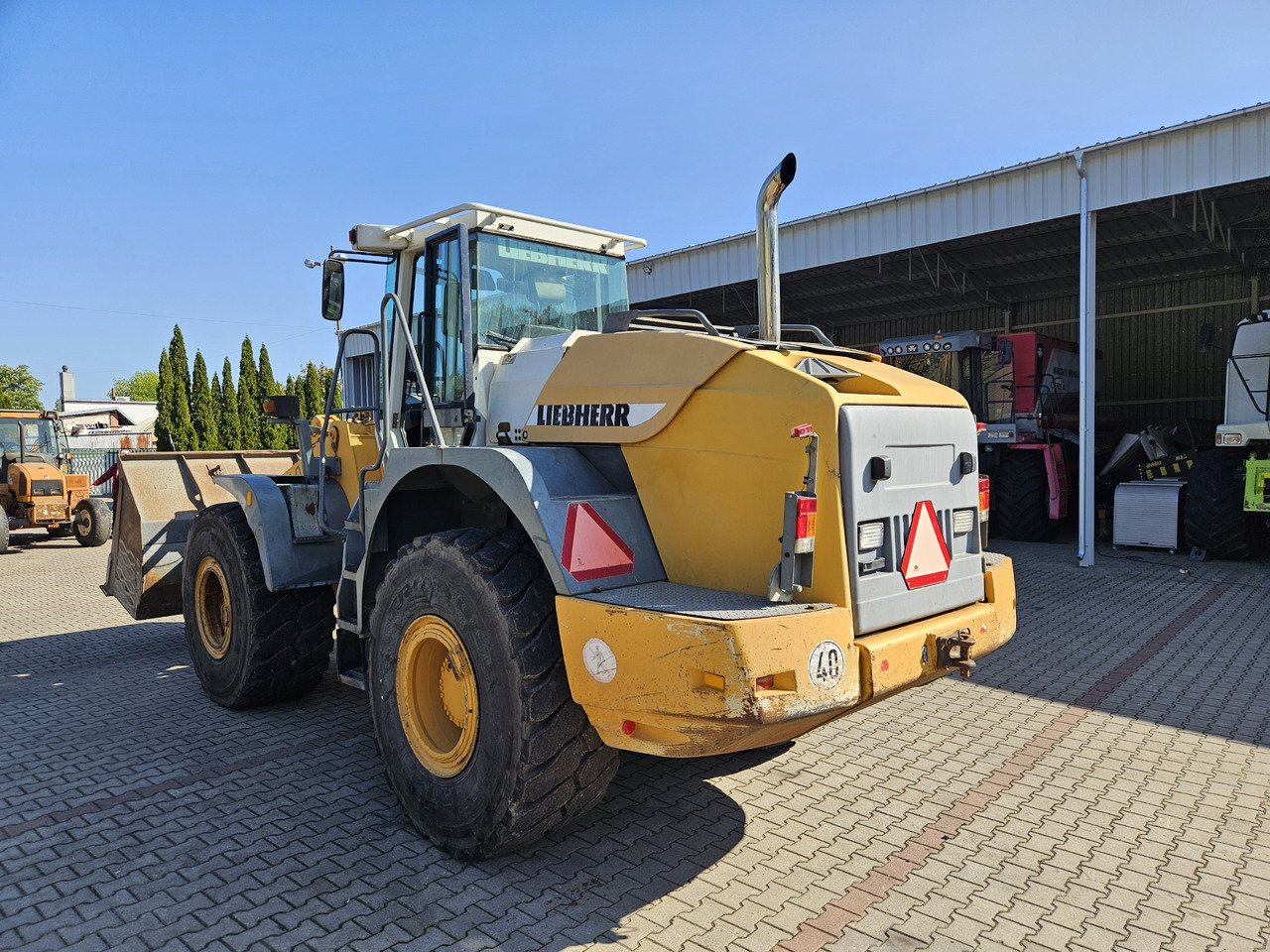 Liebherr L544 - Chargeuse sur pneus: photos 5 Liebherr L544 - Chargeuse sur pneus: photos 5
