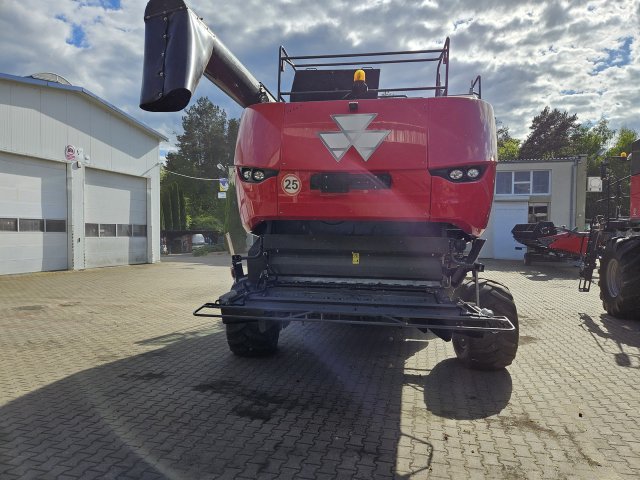 Massey Ferguson Delta 9380 - Moissonneuse-batteuse: photos 4 Massey Ferguson Delta 9380 - Moissonneuse-batteuse: photos 4
