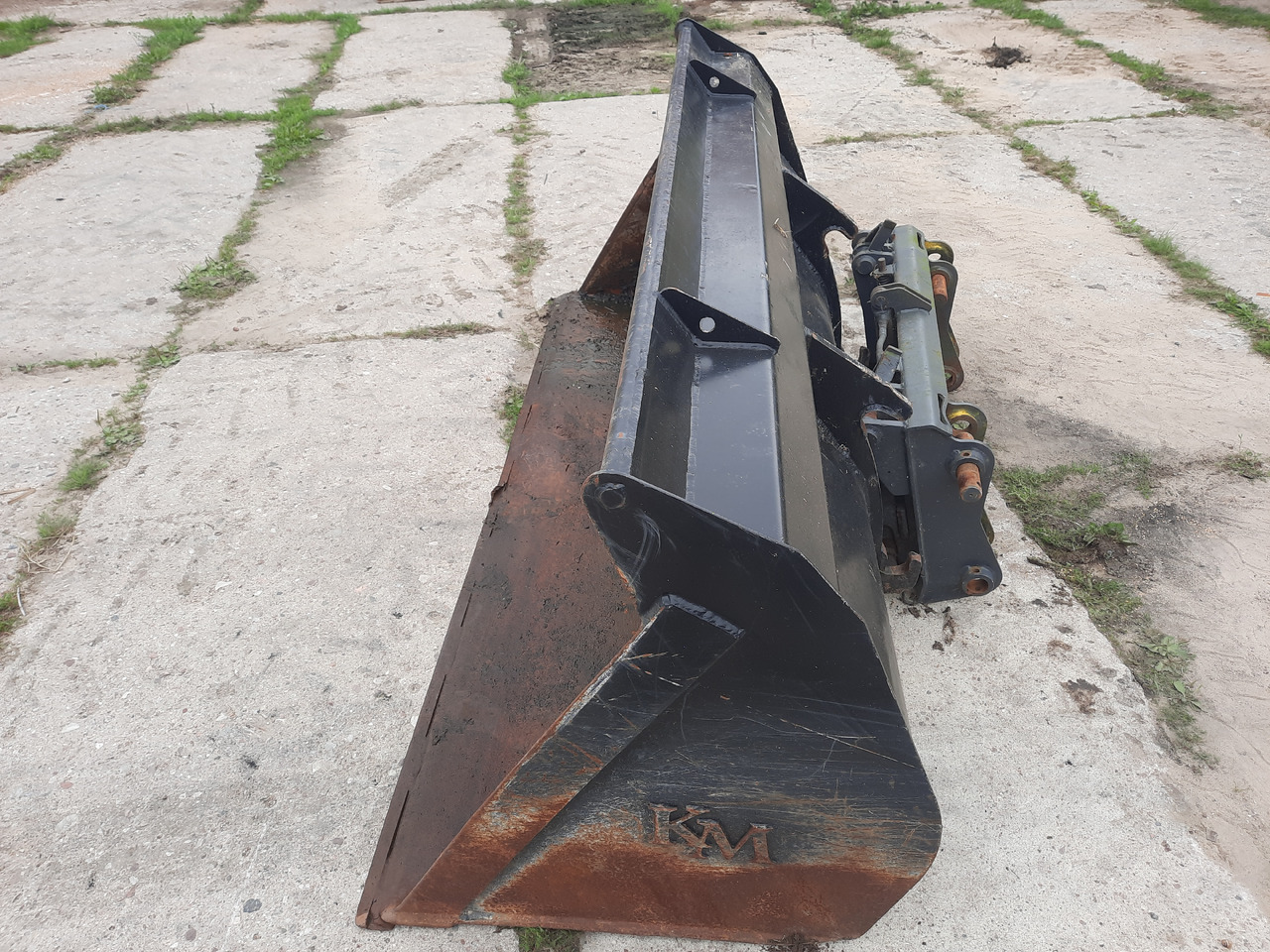 Godet pour Engins de chantier NEW HOLLAND KM 2.5 250: photos 6