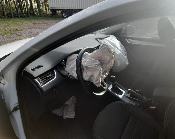 Skoda Octavia - Voiture: photos 2 Skoda Octavia - Voiture: photos 2