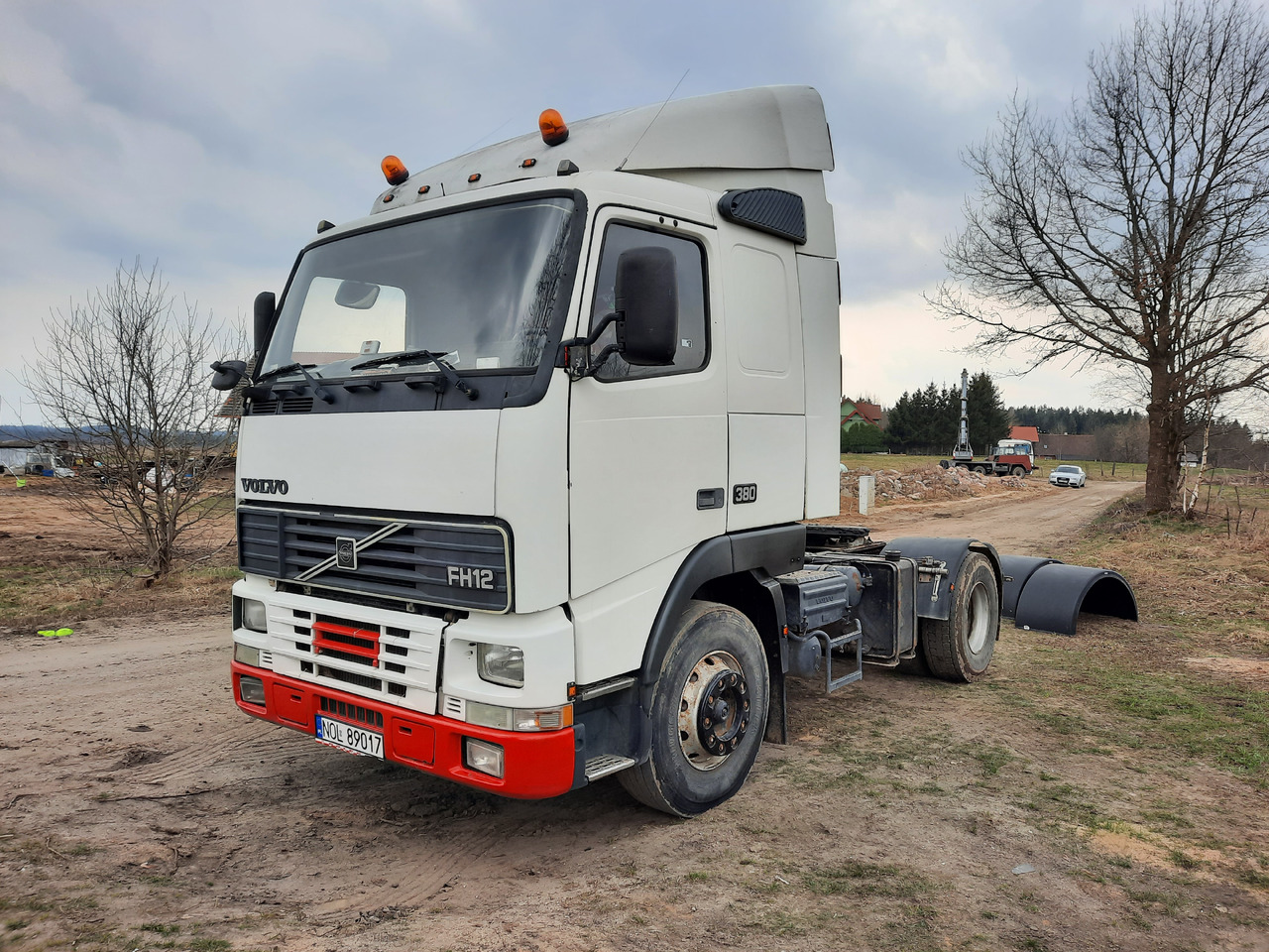 VOLVO FH 12-380 - Tracteur routier: photos 3 VOLVO FH 12-380 - Tracteur routier: photos 3