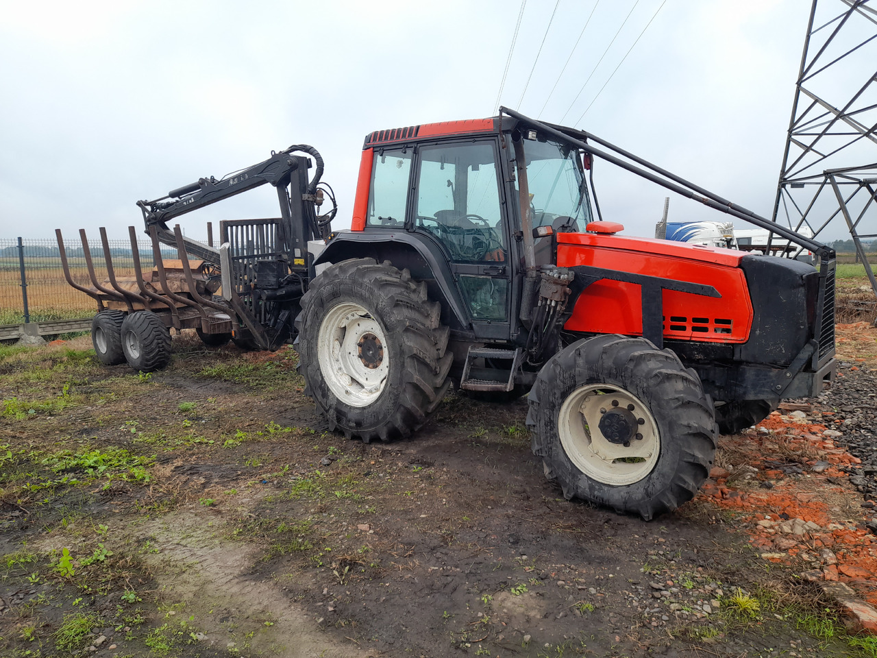 Valtra / Fao Far 6250 / 4768 - Tracteur forestier, Remorque forestière: photos 5 Valtra / Fao Far 6250 / 4768 - Tracteur forestier, Remorque forestière: photos 5