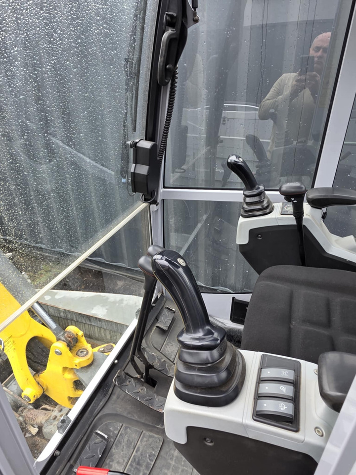 Wacker Neuson ET16 - Mini pelle: photos 4 Wacker Neuson ET16 - Mini pelle: photos 4